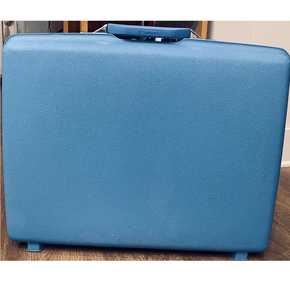 Samsonite Montbello ll Royal Traveller Vintage Suitcase 1970s blue